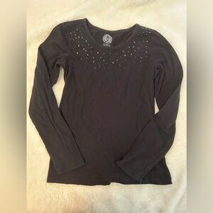 Size 10/12 GIRLS Black Long Sleeve T-Shirt with rhinestones on around neck B3